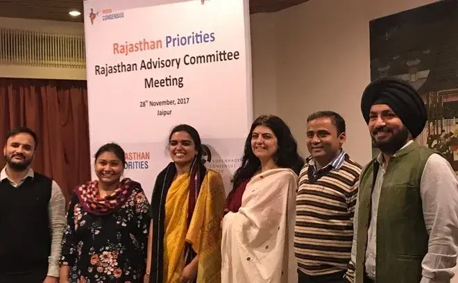 660_408_staff_at_raj_ac.jpg